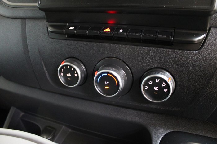 2021 Renault Master Pro 110kW