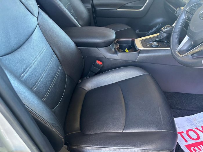 2020 Toyota RAV4 Cruiser