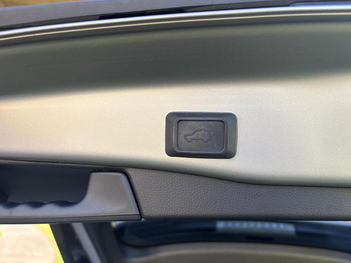 2020 Toyota RAV4 Cruiser