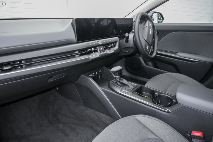 2025 Kia K4 Sport
