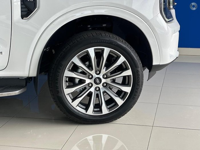 2025 Ford Everest Platinum