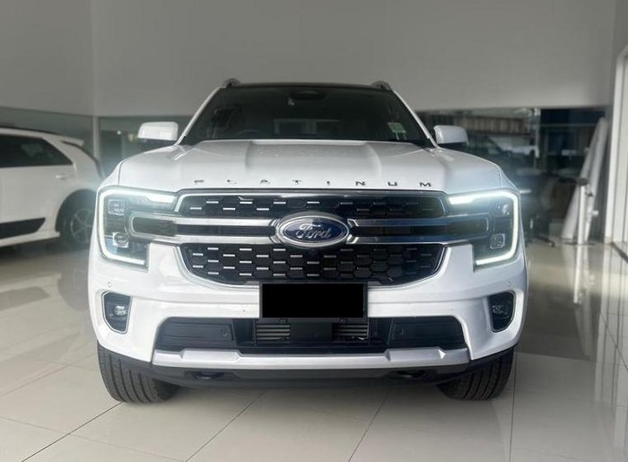 2025 Ford Everest Platinum
