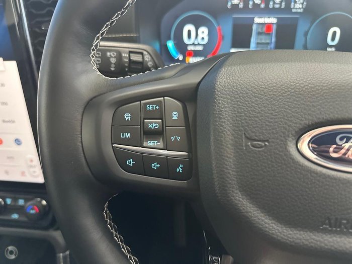 2025 Ford Everest Platinum