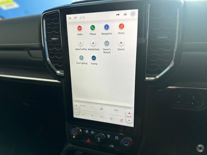 2025 Ford Everest Platinum