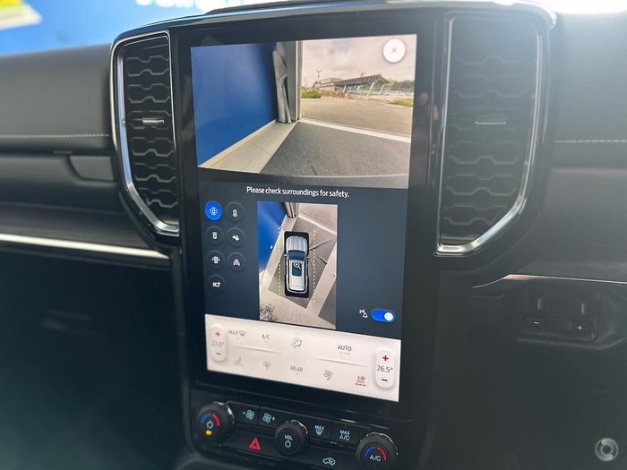 2025 Ford Everest Platinum