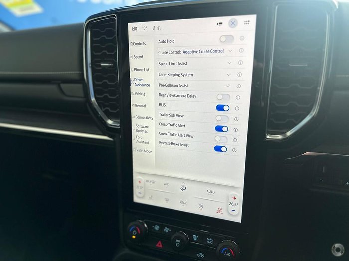 2025 Ford Everest Platinum