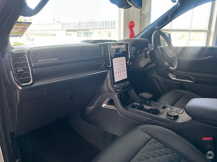 2025 Ford Everest Platinum