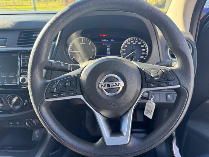2025 Nissan Navara SL