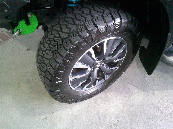 2016 Nissan Navara ST D23 Series 2 4X4 Dual Range Cosmic Black