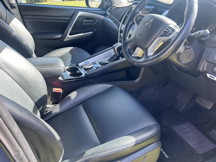 2020 Mitsubishi Pajero Sport GLS