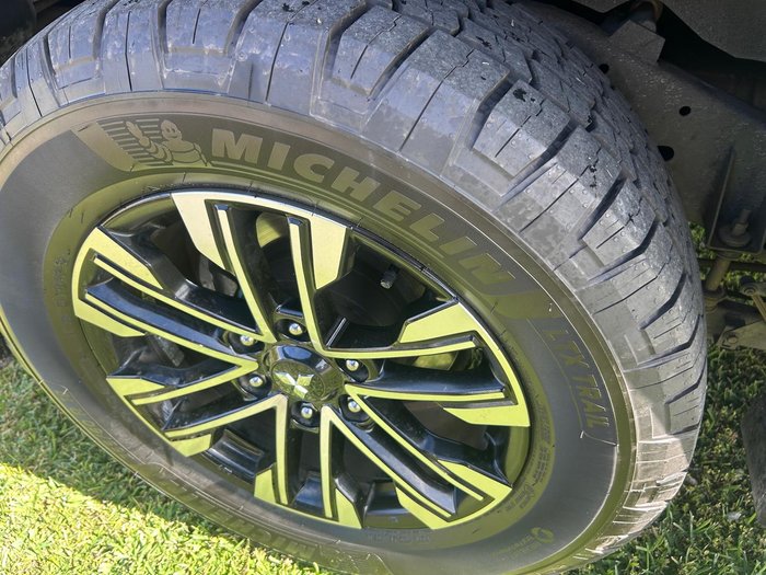 2020 Mitsubishi Pajero Sport GLS