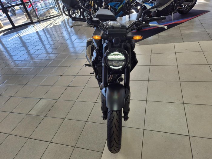 2024 Honda CB300R (CB300RA) CB300 Black