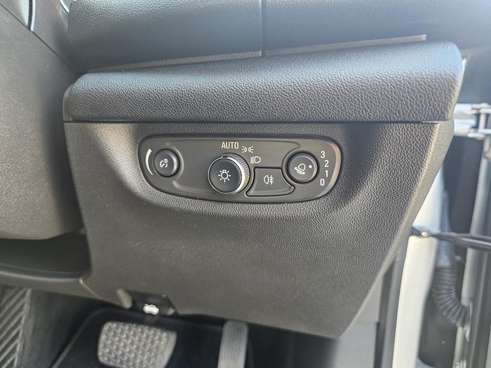2018 Holden Commodore LT