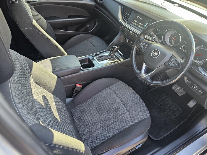 2018 Holden Commodore LT