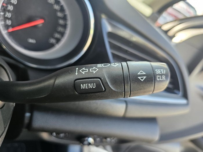 2018 Holden Commodore LT