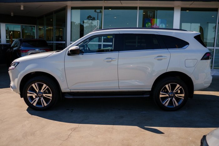 2022 Isuzu MU-X LS-T