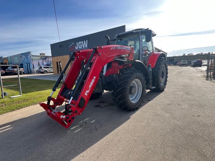 2024 Massey Ferguson 7S.210 Dvt