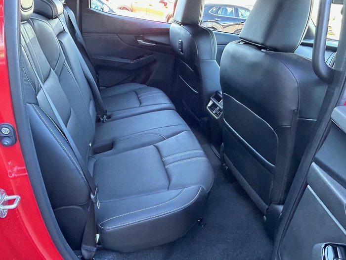 2024 Mazda BT-50 GT