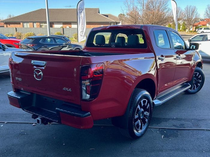 2024 Mazda BT-50 GT