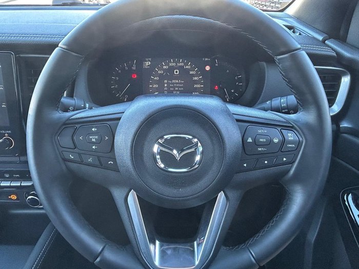 2024 Mazda BT-50 GT