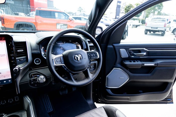 2024 RAM 1500 Laramie Sport Hurricane SO RamBox