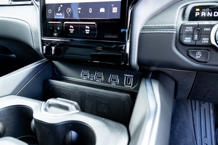 2024 RAM 1500 Laramie Sport Hurricane SO RamBox