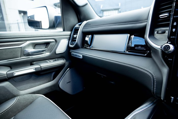 2024 RAM 1500 Laramie Sport Hurricane SO RamBox