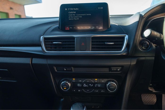 2017 Mazda 3 SP25 GT