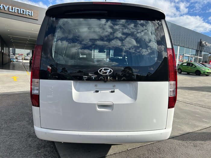 2022 Hyundai STARIA LOAD