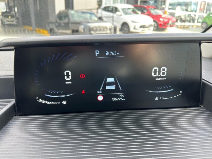 2022 Hyundai STARIA LOAD