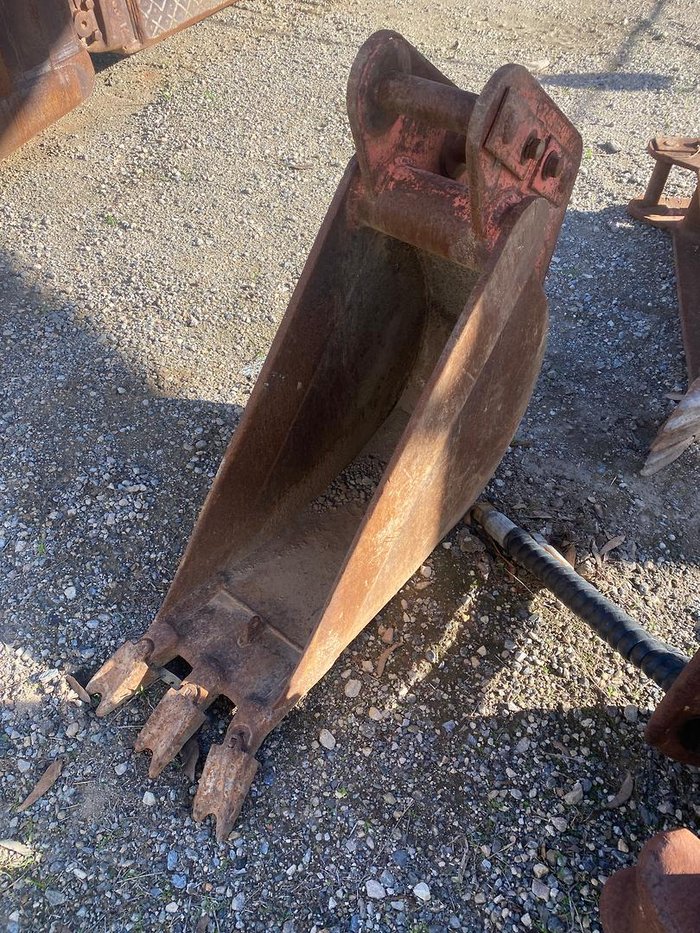 Kubota Mini Buckets