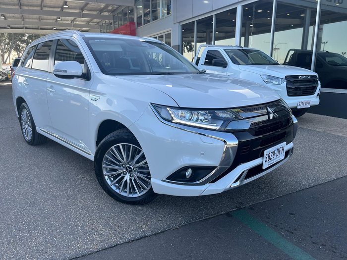 2020 Mitsubishi Outlander PHEV ES ADAS