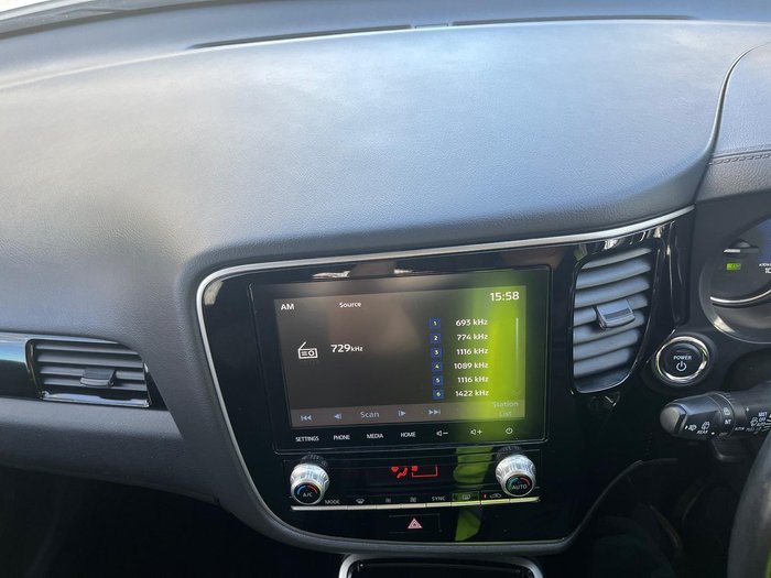2020 Mitsubishi Outlander PHEV ES ADAS