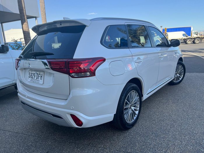 2020 Mitsubishi Outlander PHEV ES ADAS