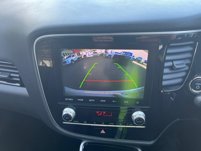 2020 Mitsubishi Outlander PHEV ES ADAS