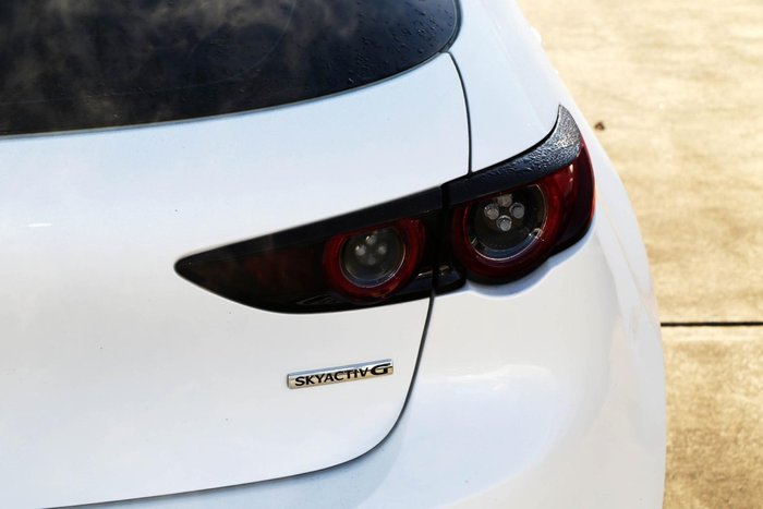 2021 Mazda 3 G20 Evolve