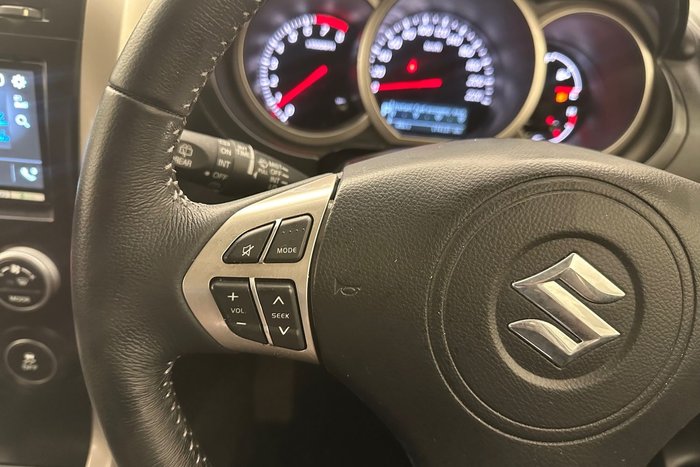 2016 Suzuki Grand Vitara Sport