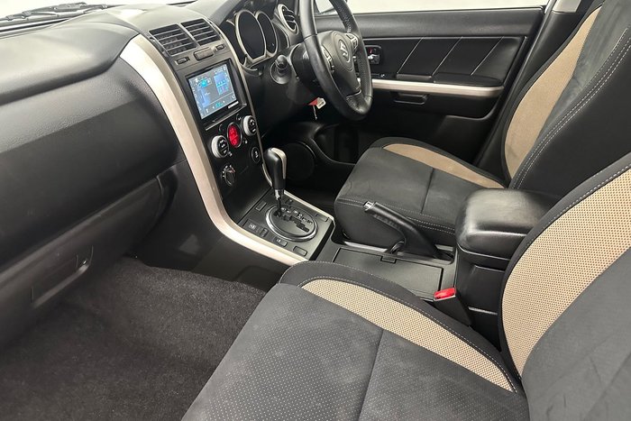 2016 Suzuki Grand Vitara Sport