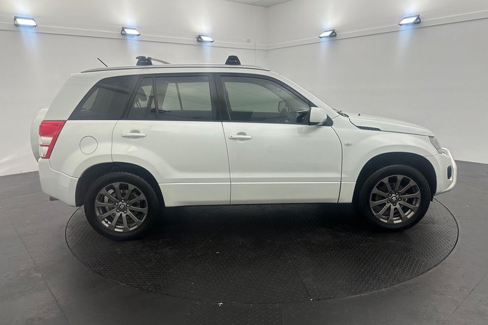 2016 Suzuki Grand Vitara Sport