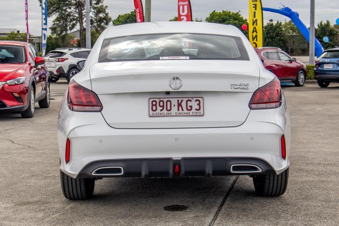 2023 MG MG5 Essence MY23 Dover White