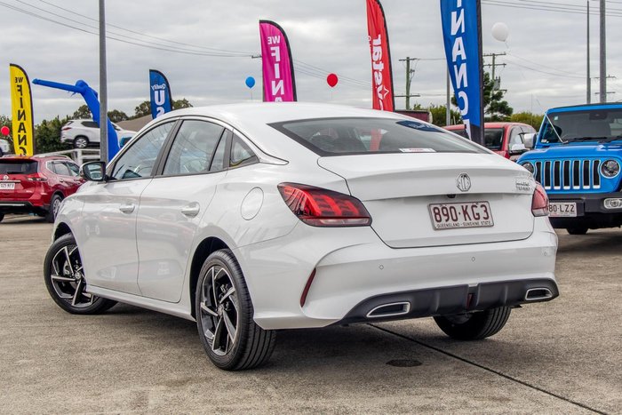 2023 MG MG5 Essence MY23 Dover White