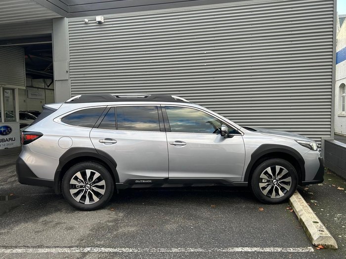 2024 Subaru Outback AWD Touring XT