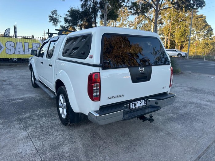 2012 NISSAN NAVARA ST (4x4)