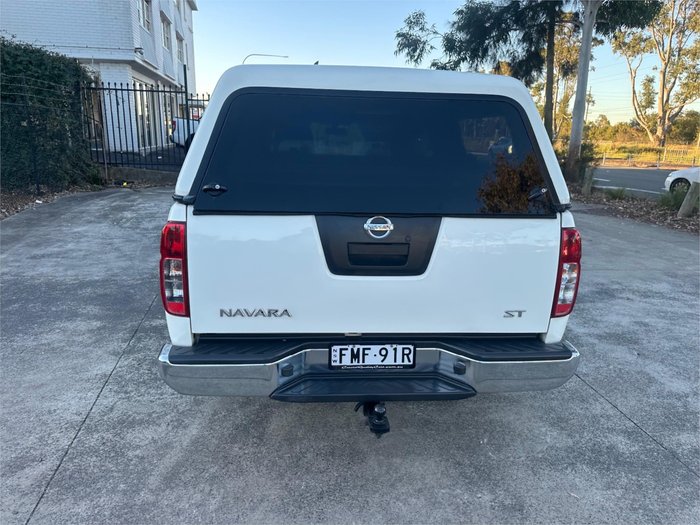 2012 NISSAN NAVARA ST (4x4)