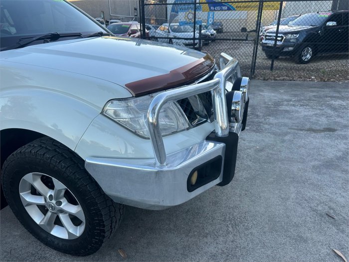 2012 NISSAN NAVARA ST (4x4)
