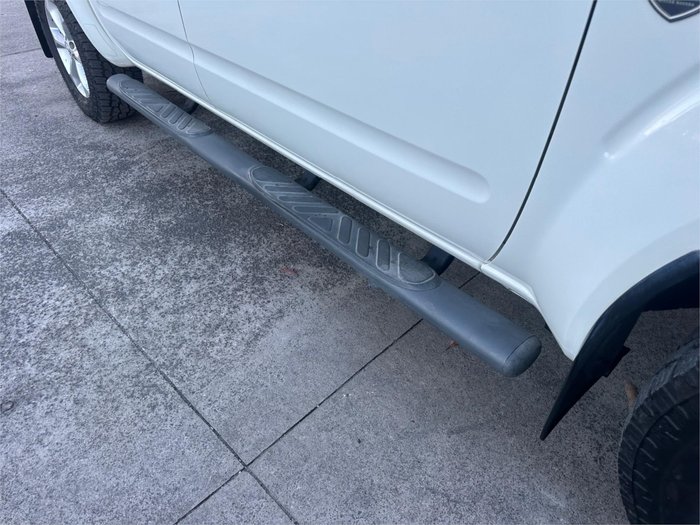 2012 NISSAN NAVARA ST (4x4)