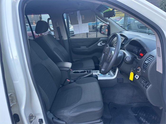 2012 NISSAN NAVARA ST (4x4)