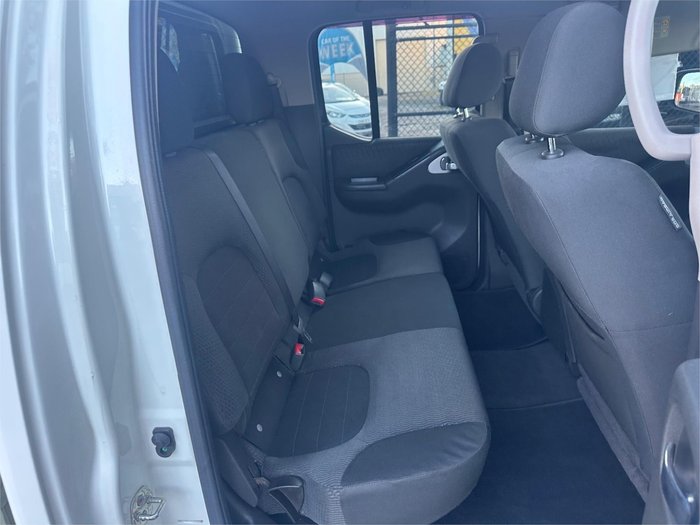 2012 NISSAN NAVARA ST (4x4)