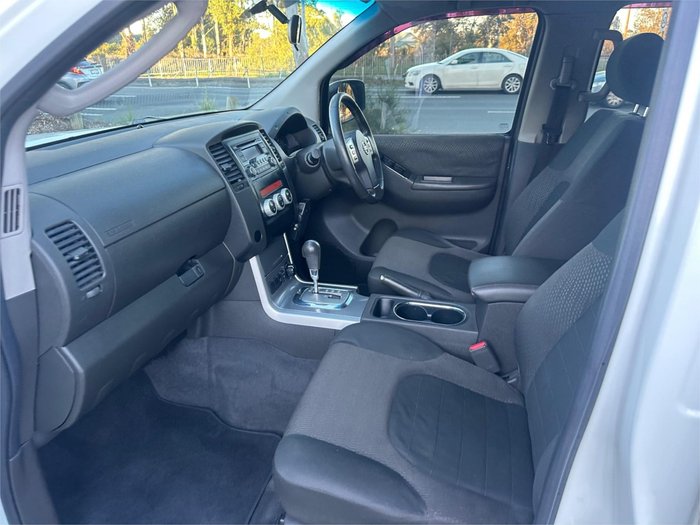 2012 NISSAN NAVARA ST (4x4)