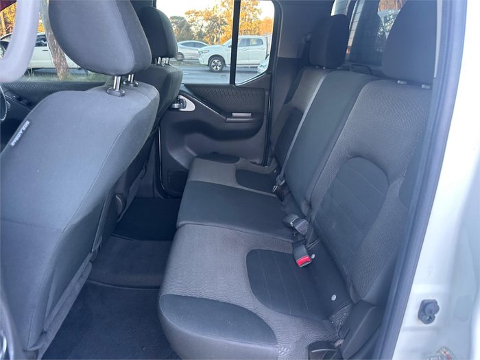 2012 NISSAN NAVARA ST (4x4)